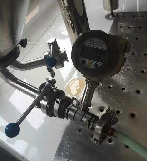 白酒流量計現場(chǎng)安裝使用圖